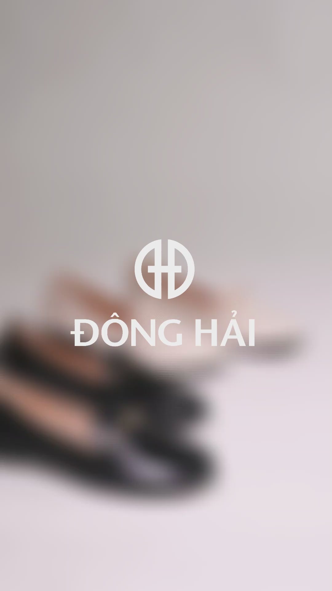 Giày Lười Zucia Khóa Kim Loại Da Mềm-GHLO9Đen Color1