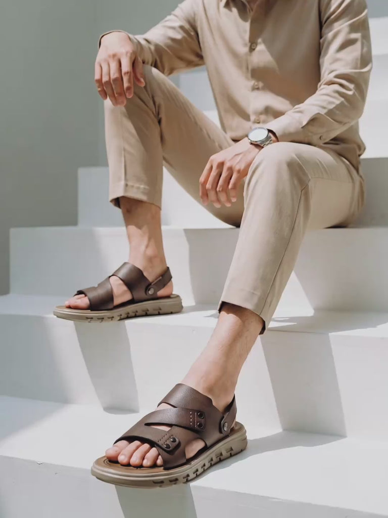 Sandal Nam Zuciani Quai Đan Chéo-SCF87Nâu Color1
