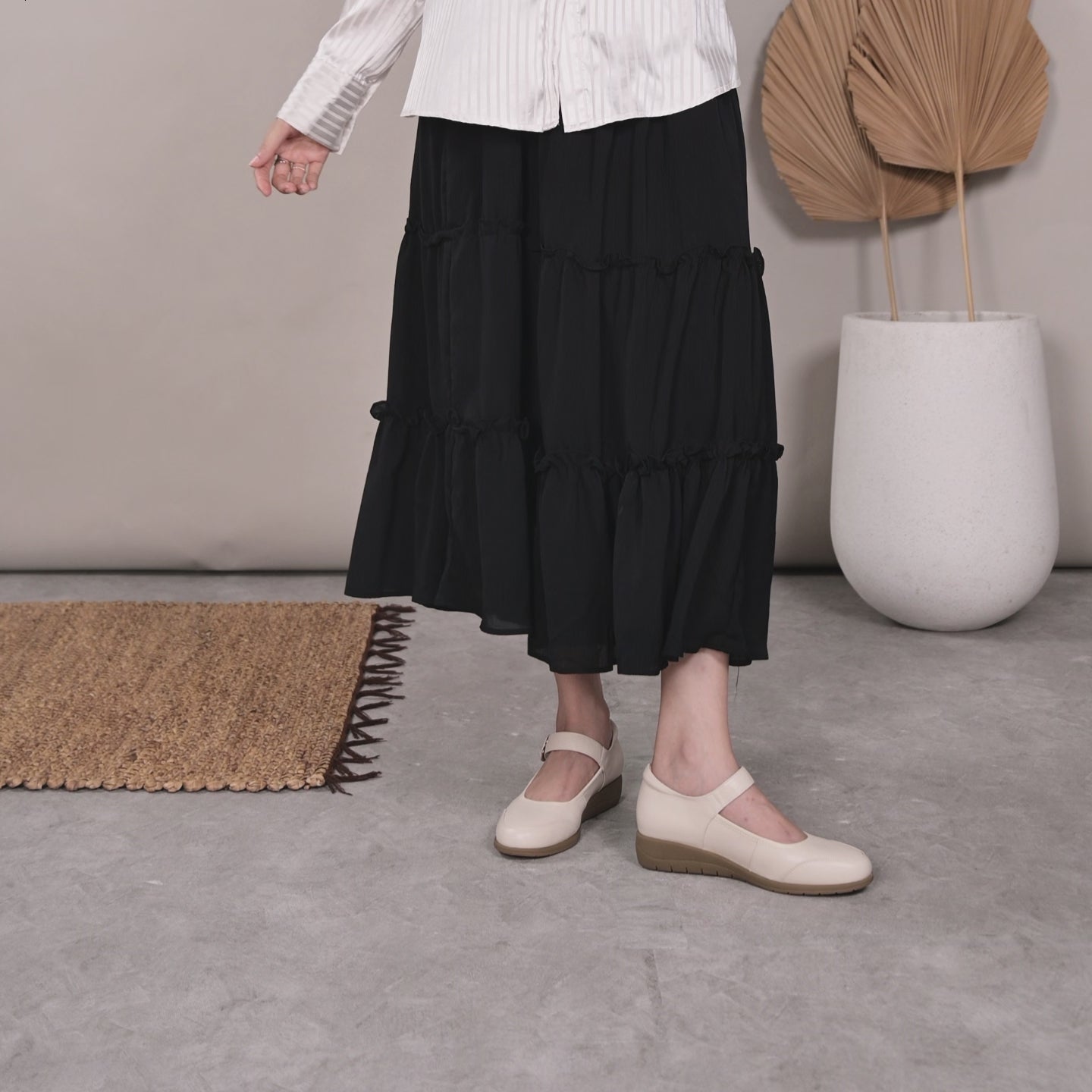 Giày Xuồng Zuciani Mũi Tròn Khoá Tim