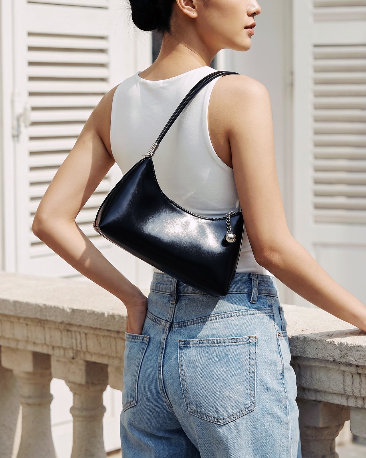 Túi Đeo Vai Zucia Dáng Baguette Urban Muse N05-FE05Đen Color1