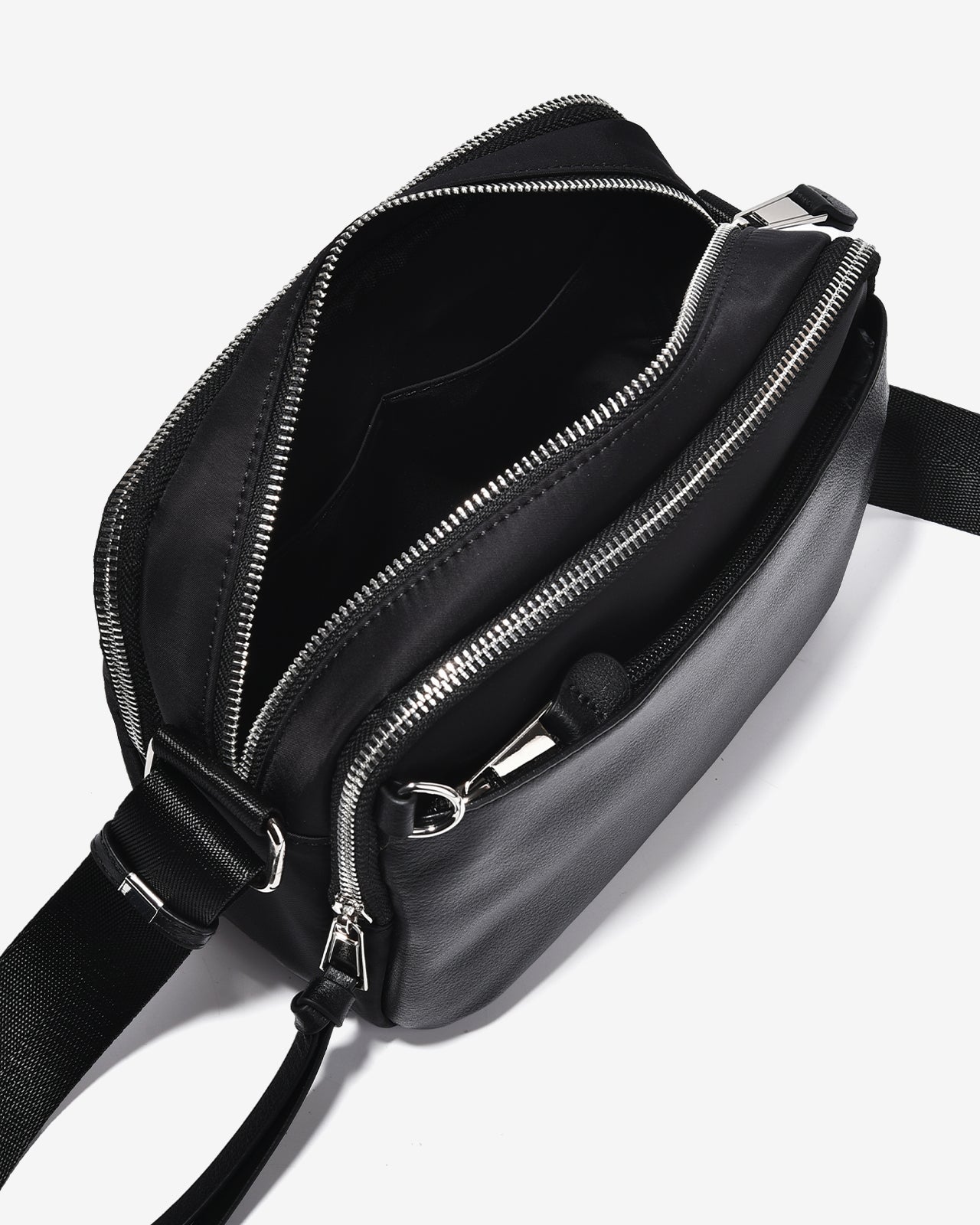 Túi Đeo Chéo Zucia The Rain Runner N50-HY50-Đen Color1