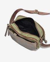 Túi Đeo Chéo Zucia The Rain Runner N50-HY50Xanh Lá Color1