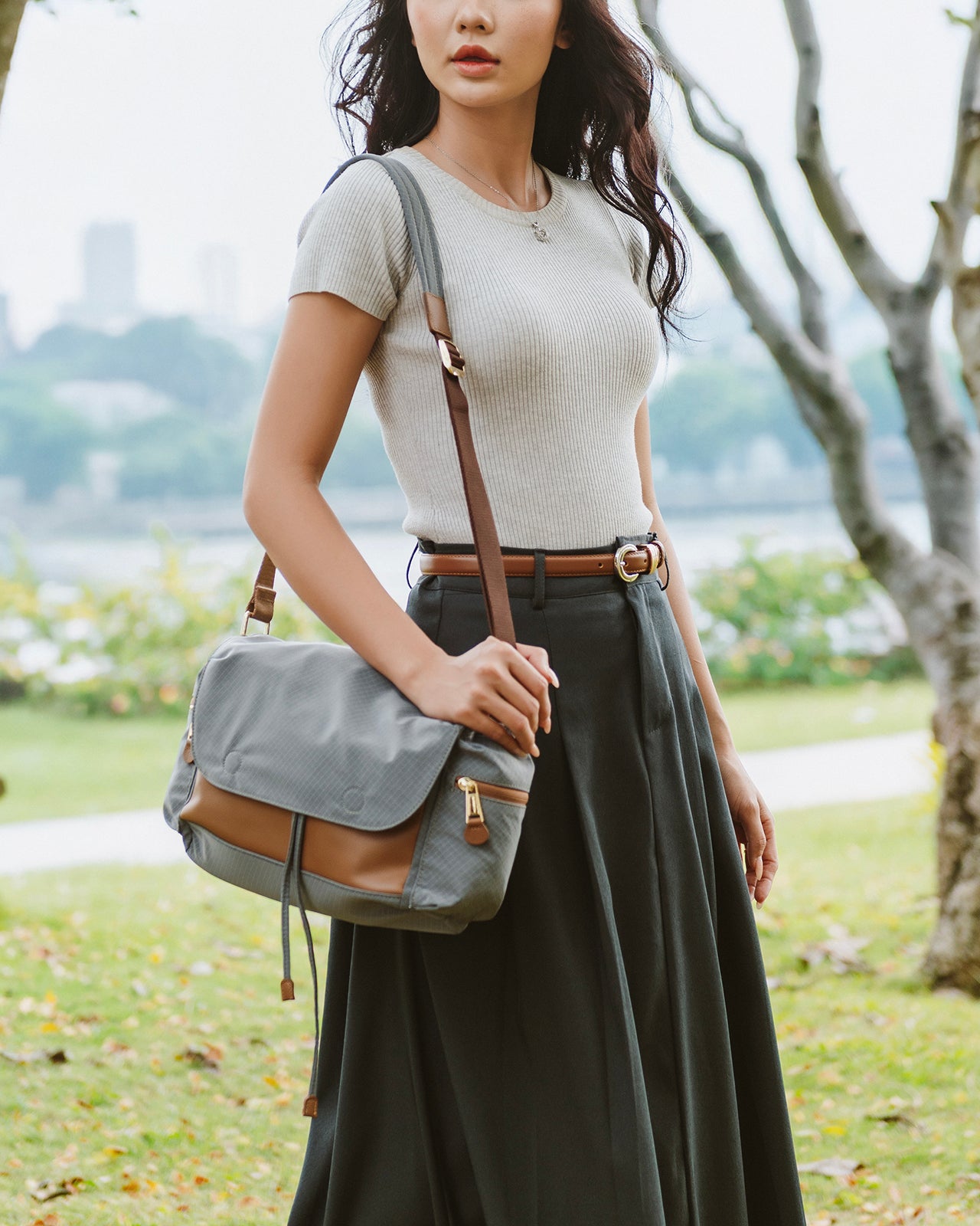 Túi Đeo Chéo Zucia The Rain Runner N52-HY52Xám Color1