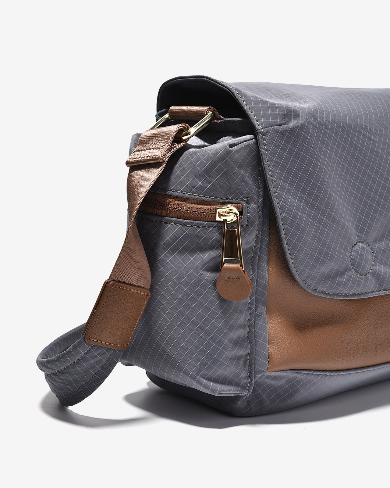 Túi Đeo Chéo Zucia The Rain Runner N52-HY52Xám Color1