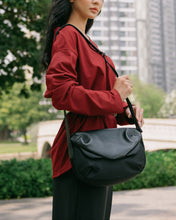 Túi Đeo Chéo Zucia The Rain Runner N53-HY53Đen Color1