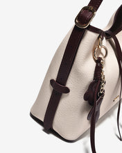 Túi Xách Zucia Dáng Hobo Phối Charm Urban Muse N06-JC77Kem Color1