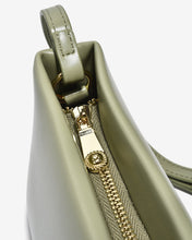 Túi Xách Tay Đeo Vai Hình Chữ Nhật Zucia InTo You N01-VS01-Xanh Lá Color1