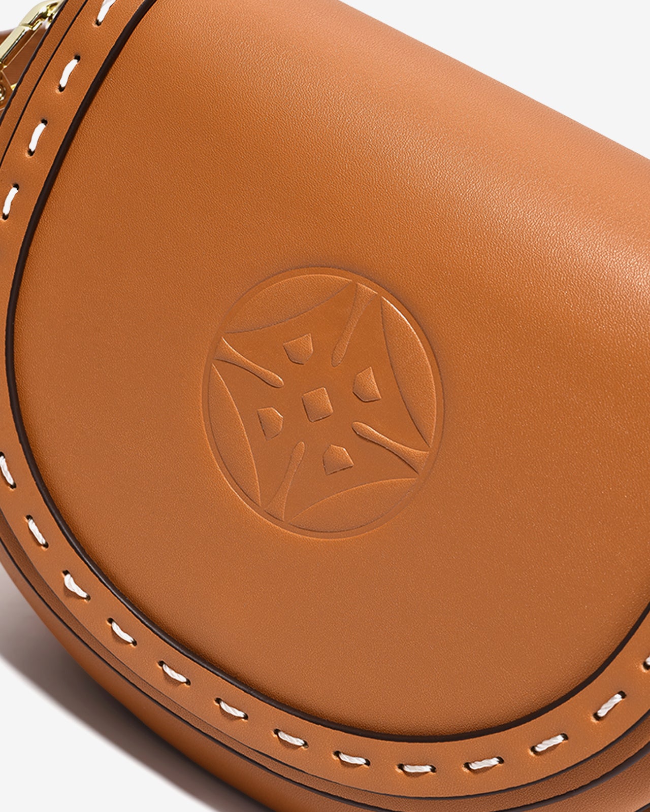 Túi Đeo Vai Viền Chỉ Nổi Zucia Into You N09-VS09-Bò Color1