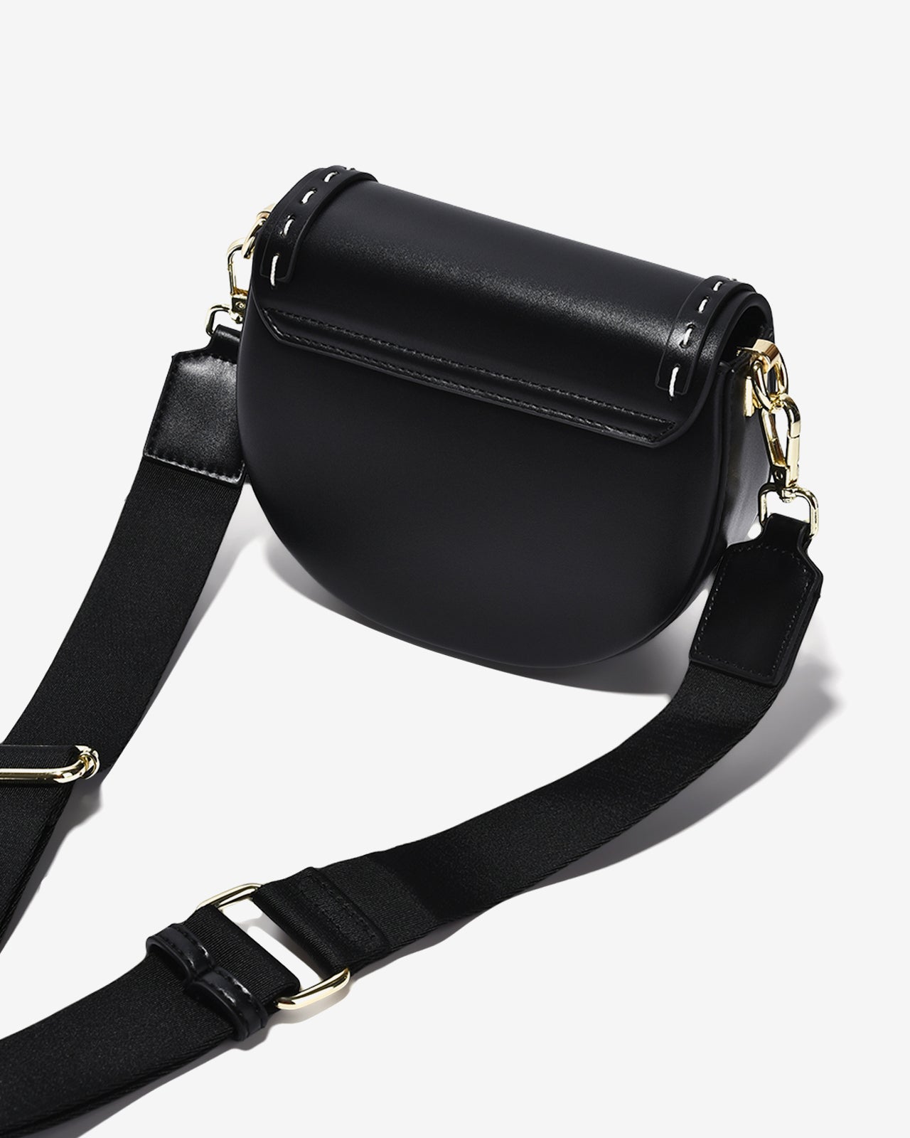 Túi Đeo Vai Viền Chỉ Nổi Zucia Into You N09-VS09-Đen Color1