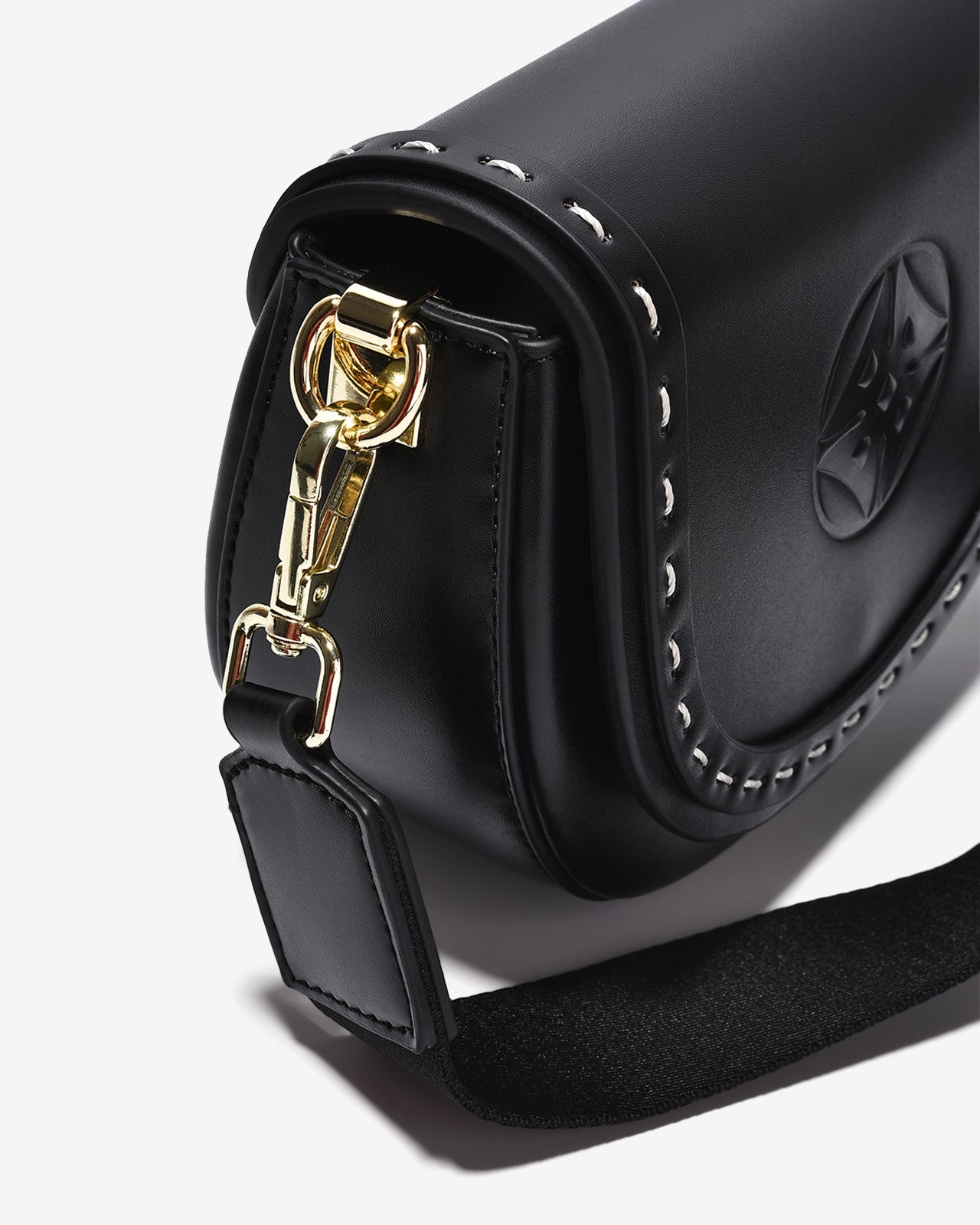 Túi Đeo Vai Viền Chỉ Nổi Zucia Into You N09-VS09-Đen Color1