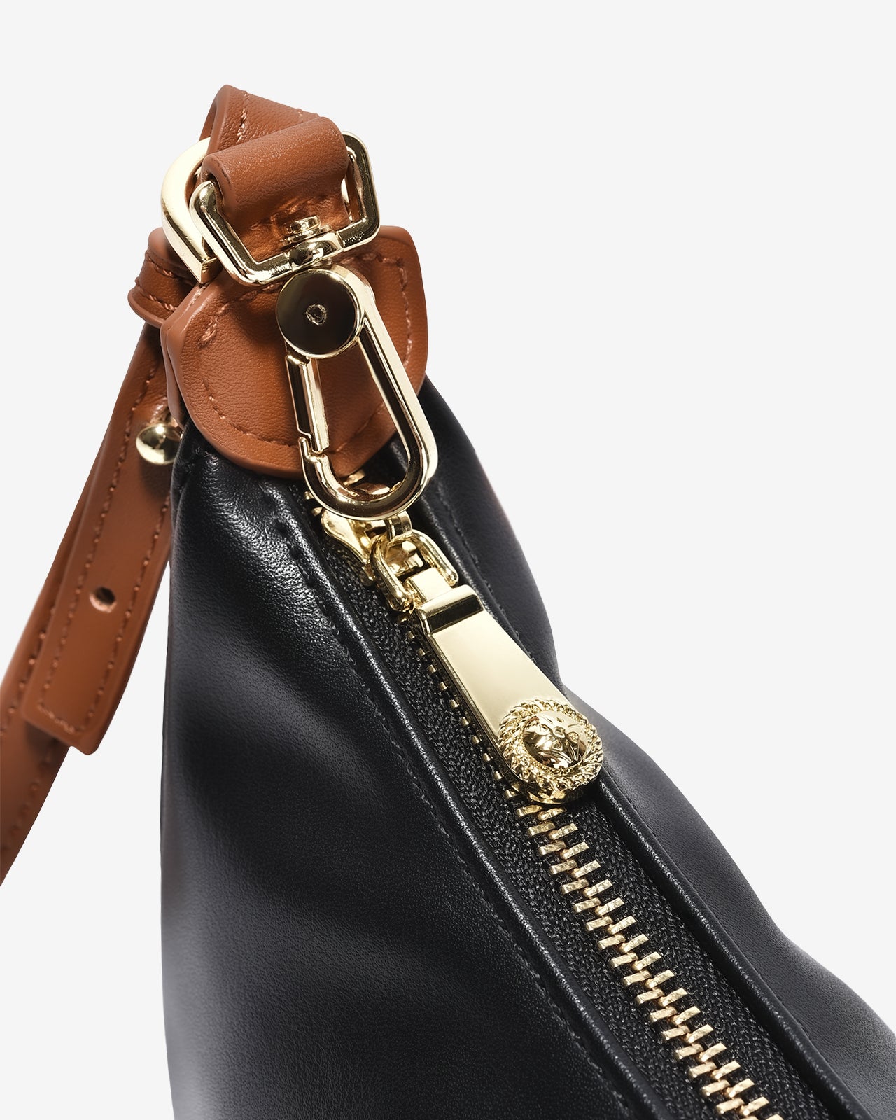 Túi Xách Tay Đeo Chéo Nữ Dáng Bán Nguyệt Zucia InTo You N13-VS13-Đen Color1