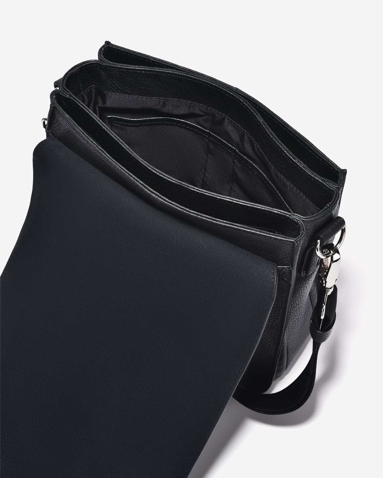 Túi Đeo Chéo Zuciani Cao Cấp La Sprezzatura N63-IT63-Đen Color1