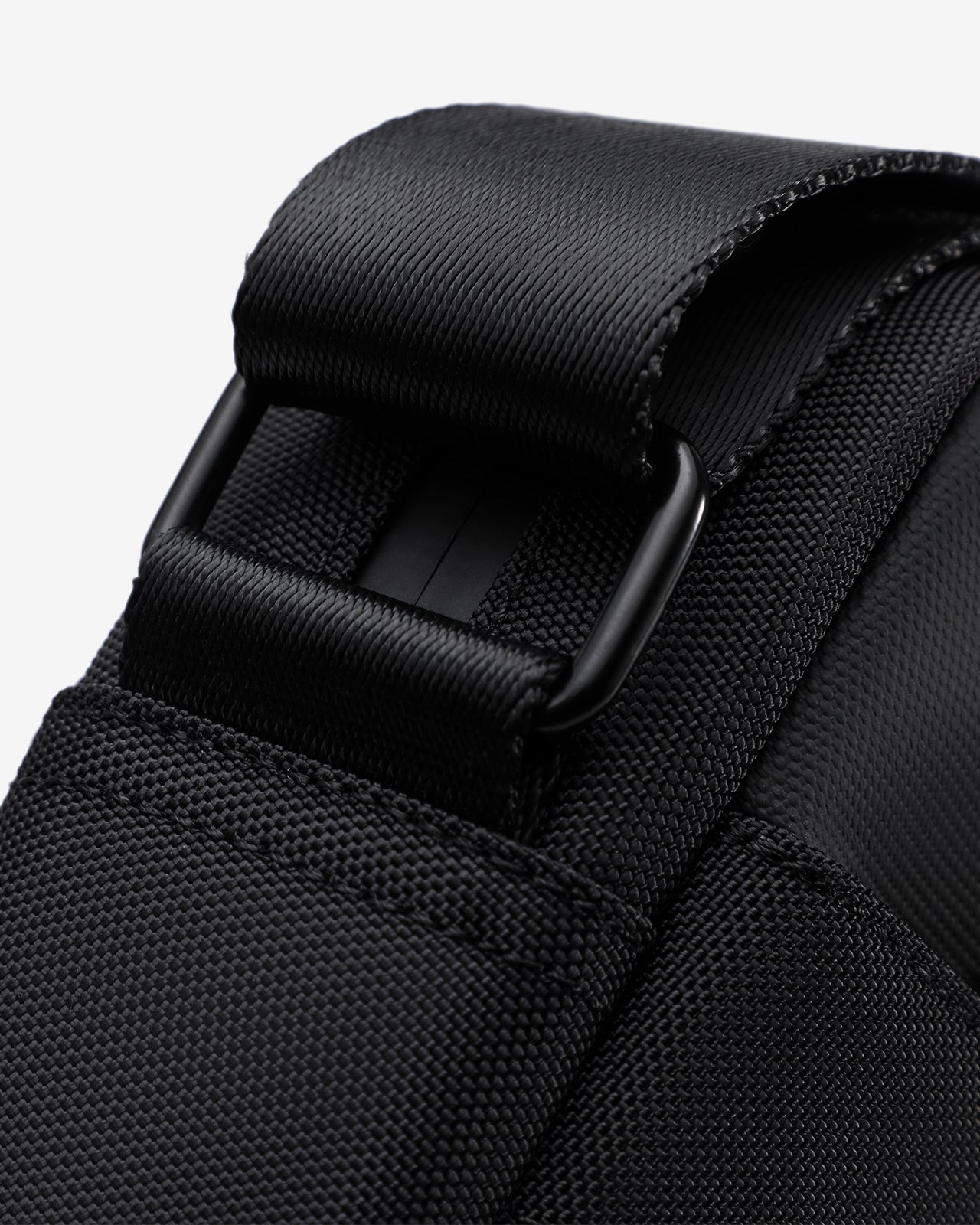 Túi Đeo Chéo Zuciani Timeless Fusion N19-MJ19-Đen Color1