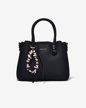 Túi Xách Tay Zucia Mini Tote Phối Charm Modern Divine N25-JC86Đen Color1First