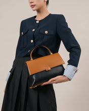 Túi Xách Tay Nữ Dáng Hình Hộp Zucia InTo You N04-VS04Đen Color1