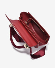 Túi Xách Tay Đeo Chéo Nữ Dáng Vỏ Sò Zucia InTo You N08-VS08-Đỏ Color1