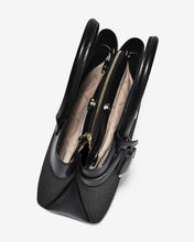 Túi Xách Tay Satchel Bag Zucia InTo You N18-VS18-Đen Color1