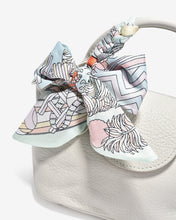 Túi Xách Tay Đeo Vai Kèm Khăn Zuciani The Aurum Elegantia N26-TM26Kem Color1