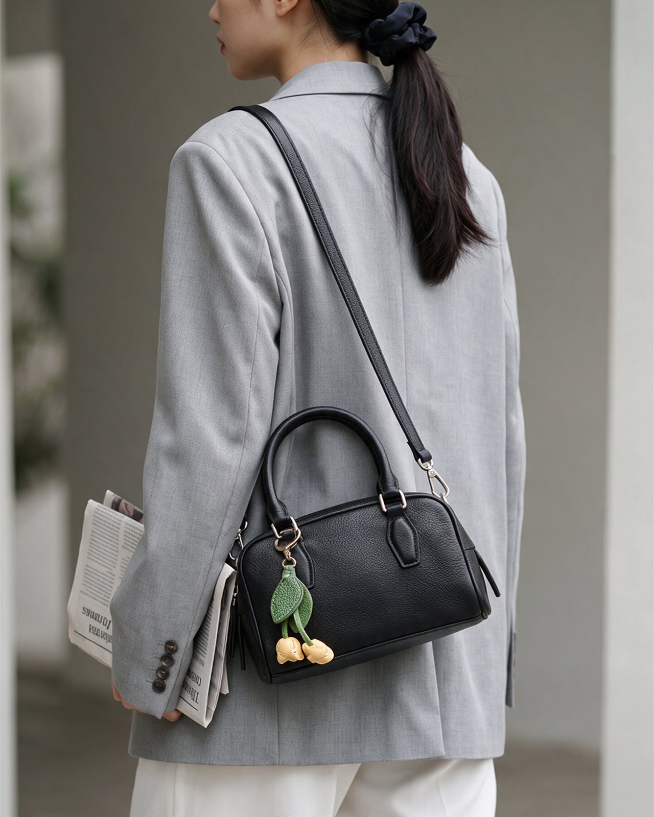 Túi Xách Tay Duffle Kèm Charm Zuciani The Aurum Elegantia N30-TM30Đen Color1
