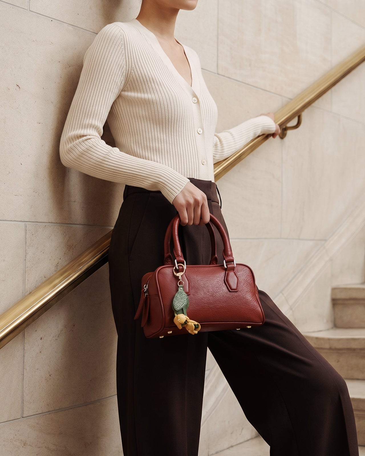 Túi Xách Tay Duffle Kèm Charm Zuciani The Aurum Elegantia N30-TM30Đỏ Color1
