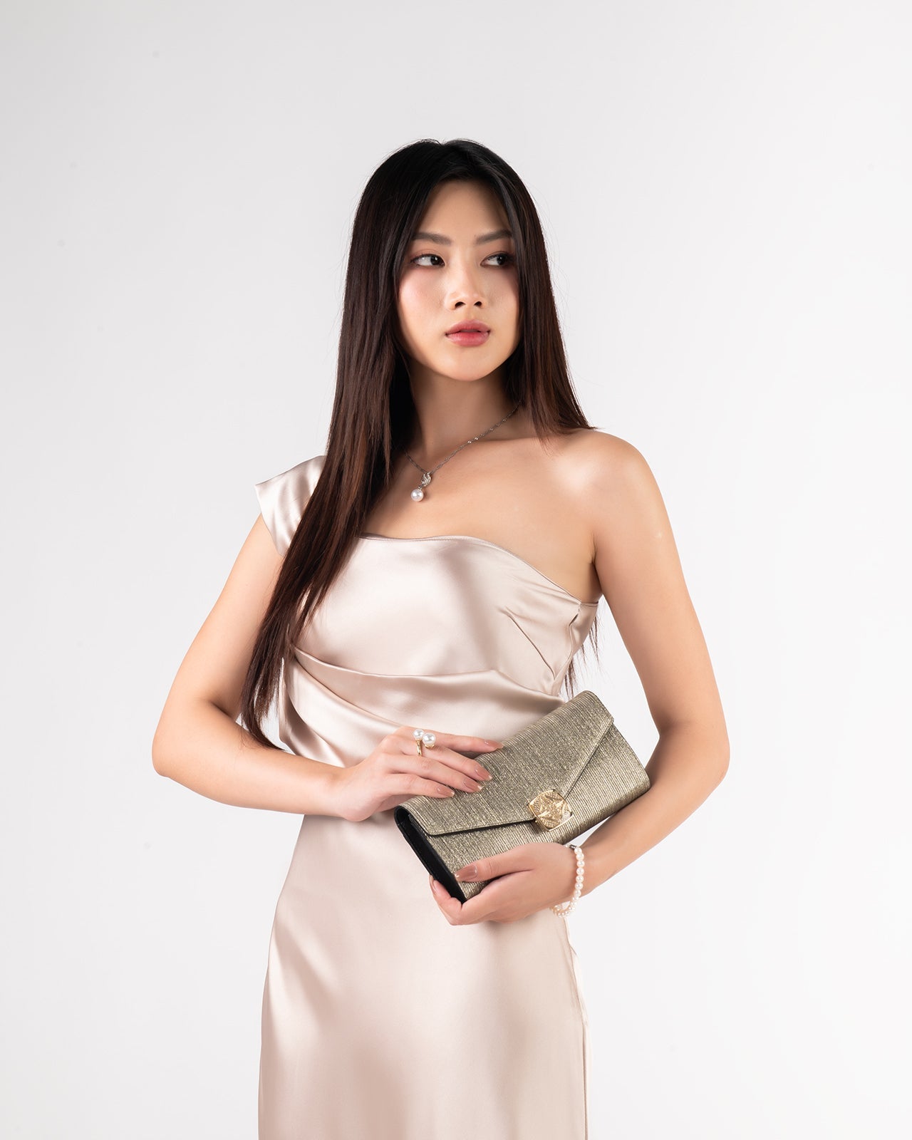 Ví Cầm Tay Đi Tiệc Ánh Nhũ Zuciani The New Classic N01-JYP4-Vàng Color1