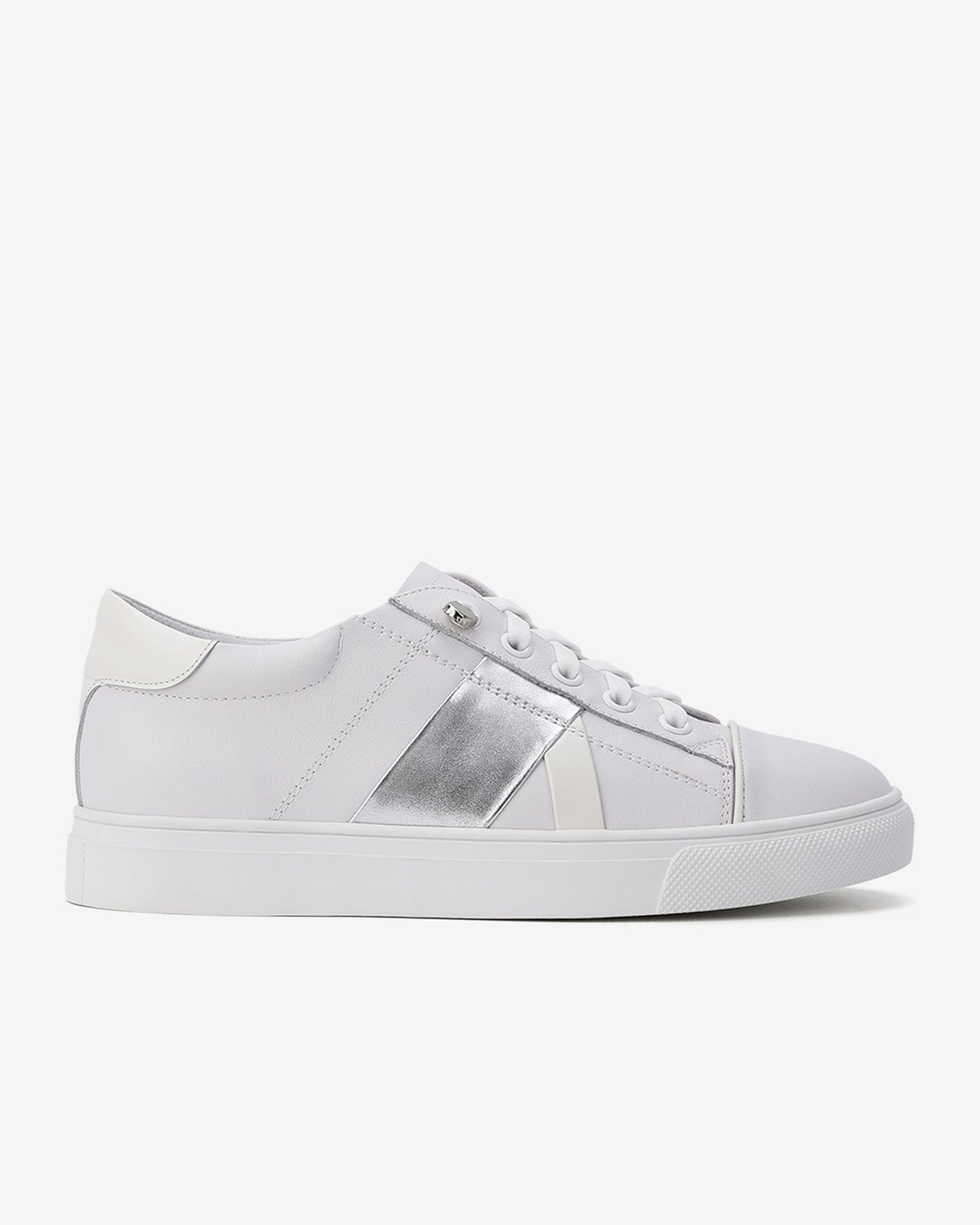 GZDA1Trắng Color1First tang20-hang-le-size